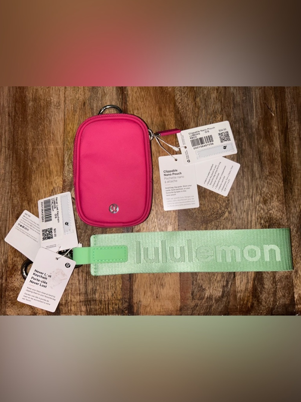 Lululemon bundle- Nano Pouch and Never Lost Keychain NWT